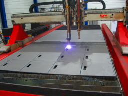 Autogen- und Plasmaschneidemaschine