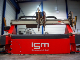 Autogen- und Plasmaschneidemaschine